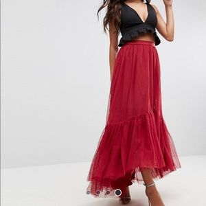 ASOS Maxi Tulle Skiet